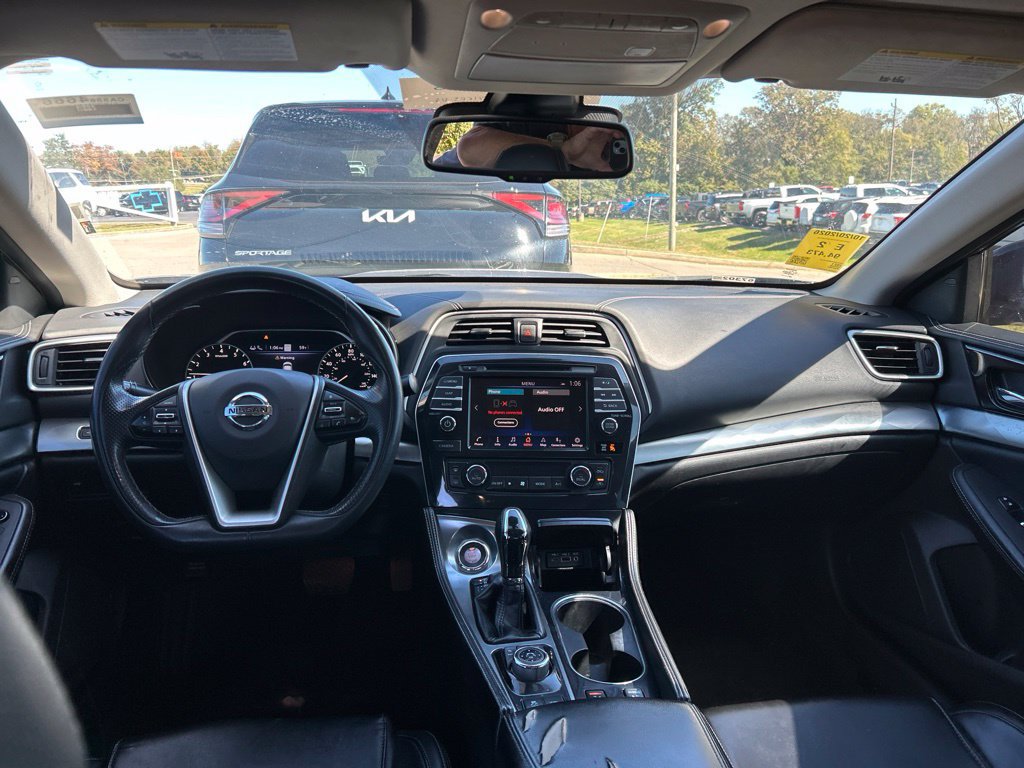 Used 2021 Nissan Maxima 3.5 SV w/ Floor Mat Group FWD image 5