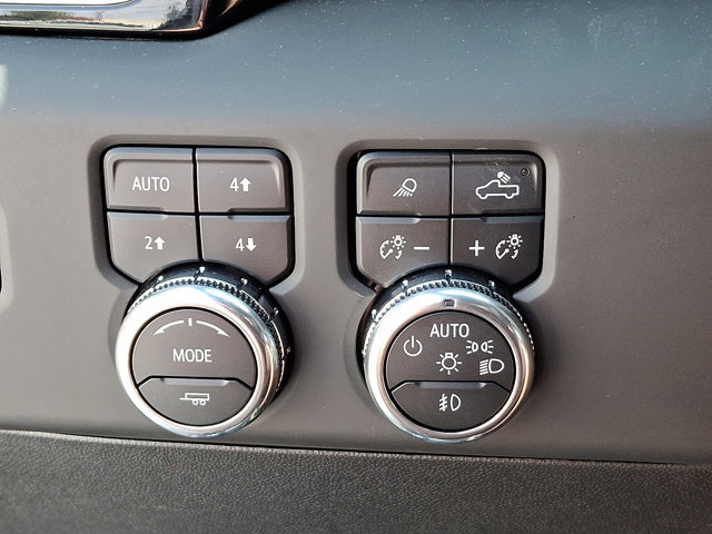 Used 2025 GMC Sierra 2500 Denali Ultimate AWD/4WD image 25