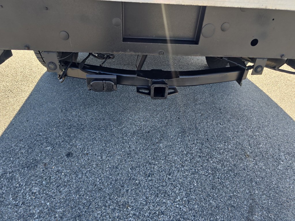 Used 2014 Ford F250 XL w/ Power Equipment Group AWD/4WD image 9