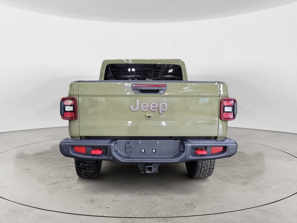 Used 2025 Jeep Gladiator Rubicon AWD/4WD image 3