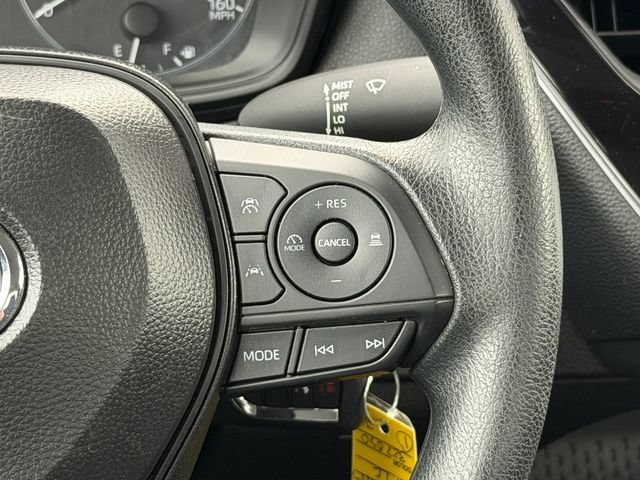Certified 2025 Toyota Corolla LE FWD image 28