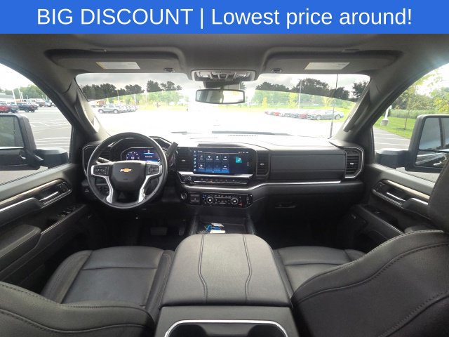Used 2025 Chevrolet Silverado 2500 LTZ w/ LTZ Plus Package AWD/4WD image 20