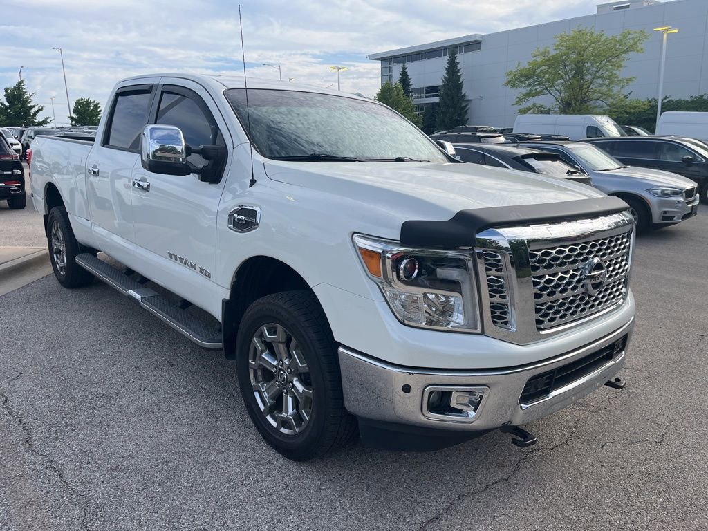 Used 2018 Nissan Titan SL w/ Chrome Package AWD/4WD image 1