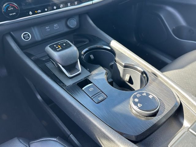 Certified 2023 Nissan Rogue SV w/ SV Premium B Package image 33