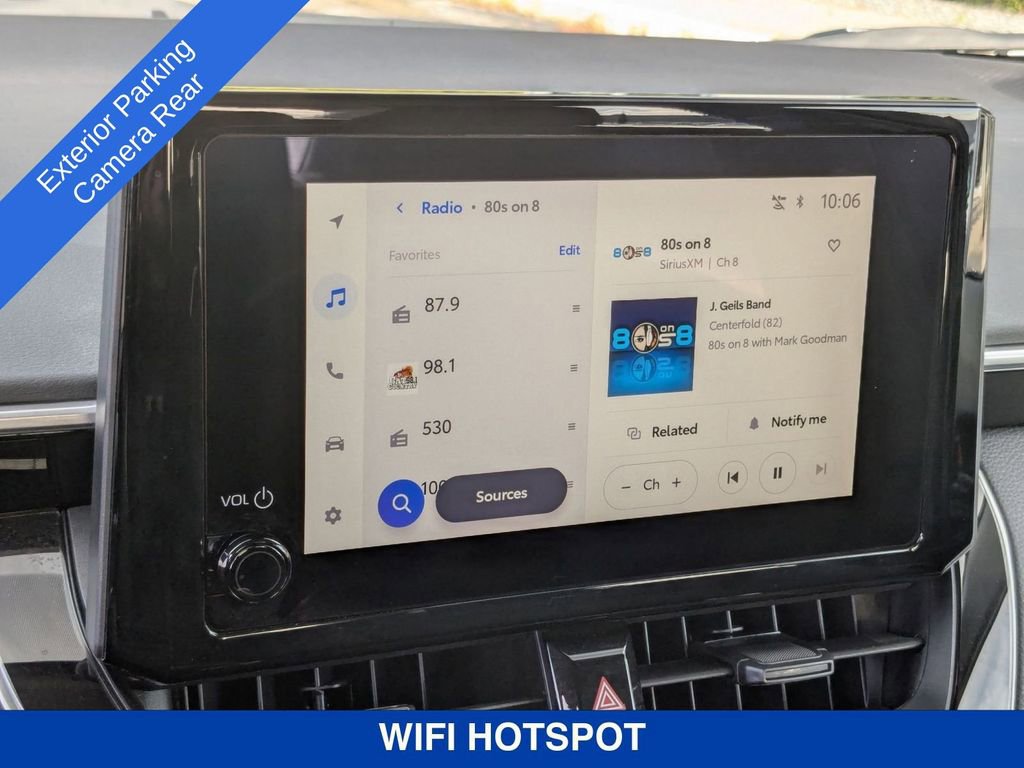 Used 2025 Toyota Corolla LE image 25