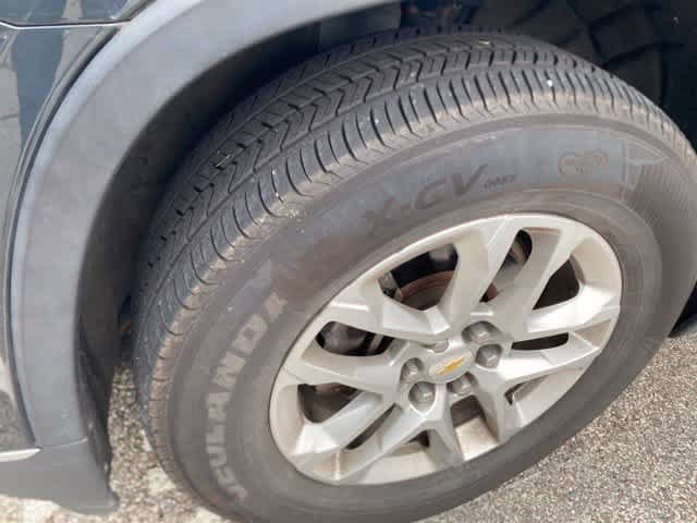 Used 2019 Chevrolet Traverse LT w/ LPO, Floor Liner Package AWD/4WD image 3