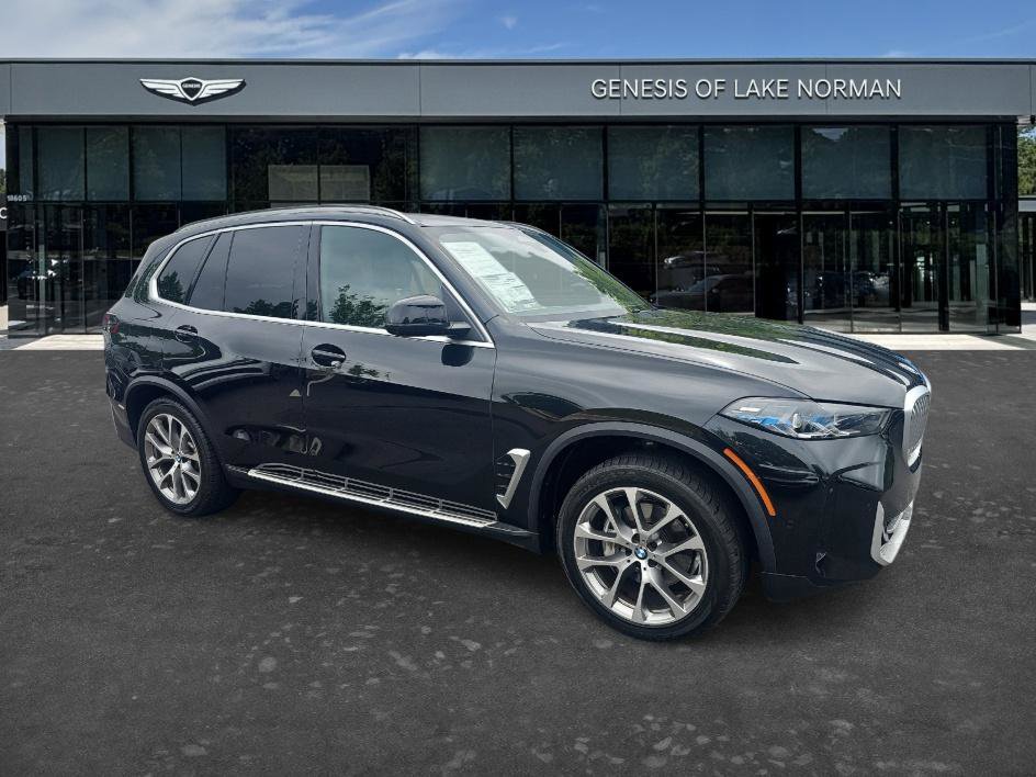 Used 2024 BMW X5 sDrive40i RWD image 3