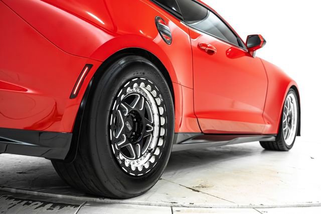 Used 2020 Chevrolet Camaro ZL1 RWD image 15