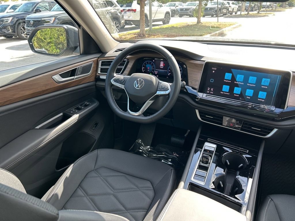 New 2026 Volkswagen Atlas SE FWD image 9