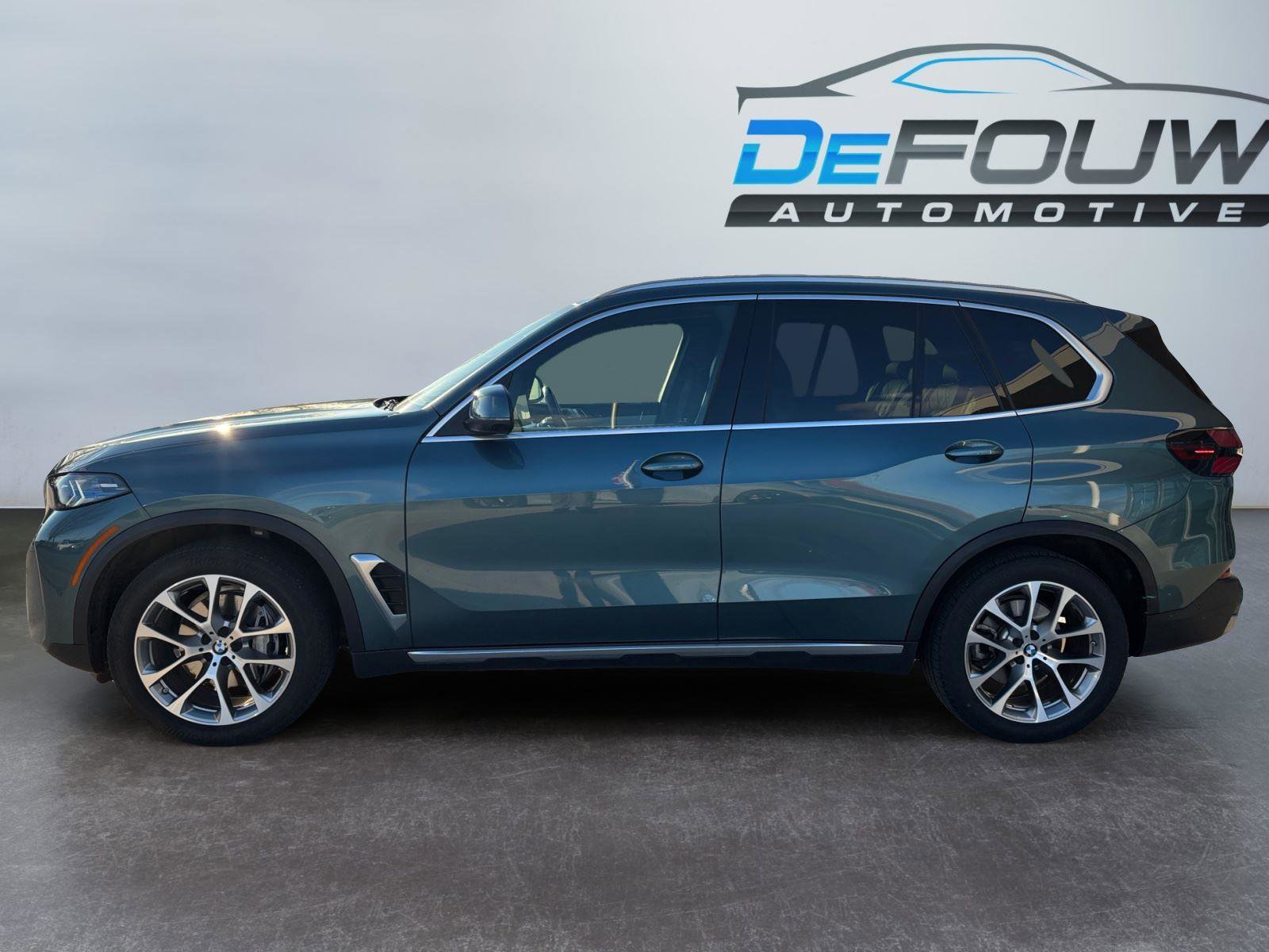 Certified 2025 BMW X5 xDrive40i w/ Premium Package image 18