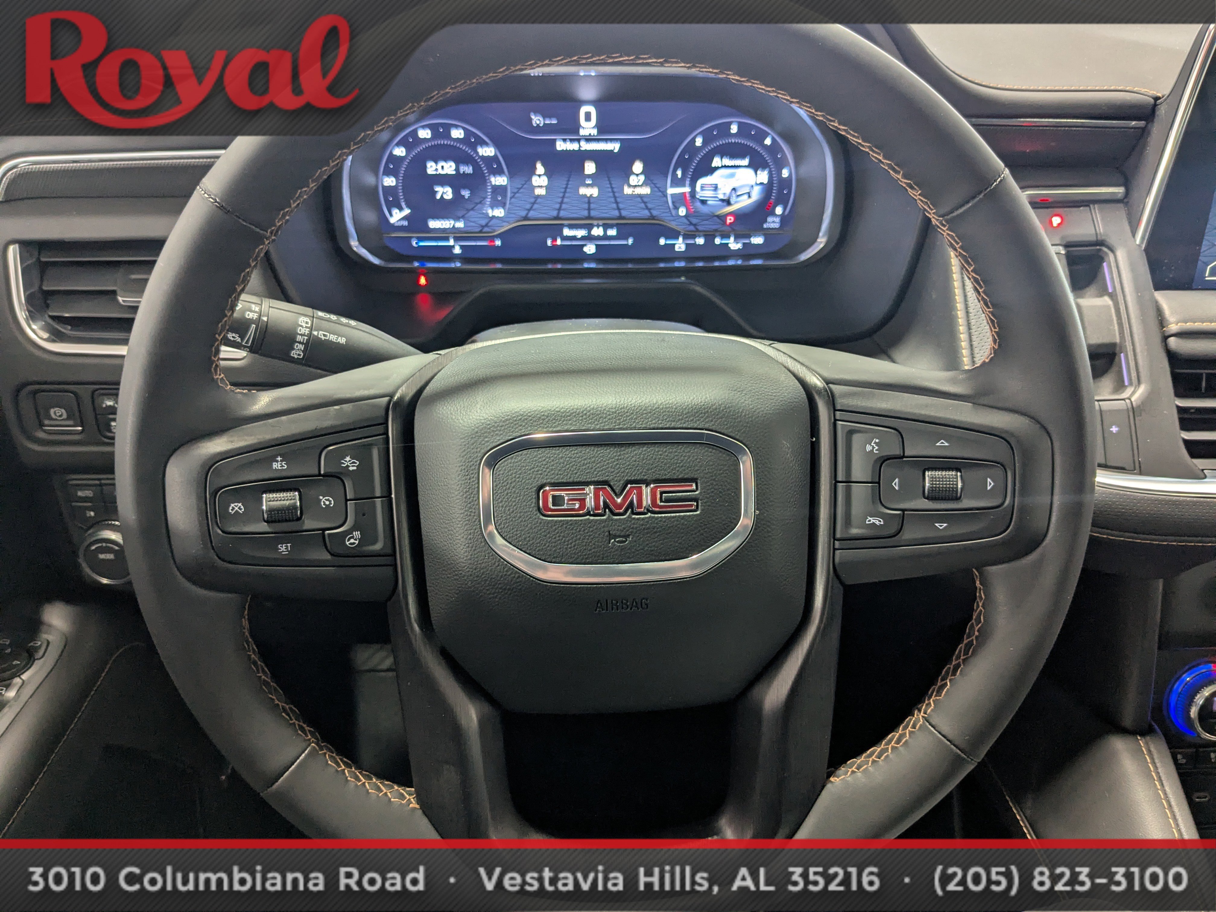 Used 2023 GMC Yukon AT4 w/ Technology Package AWD/4WD image 23