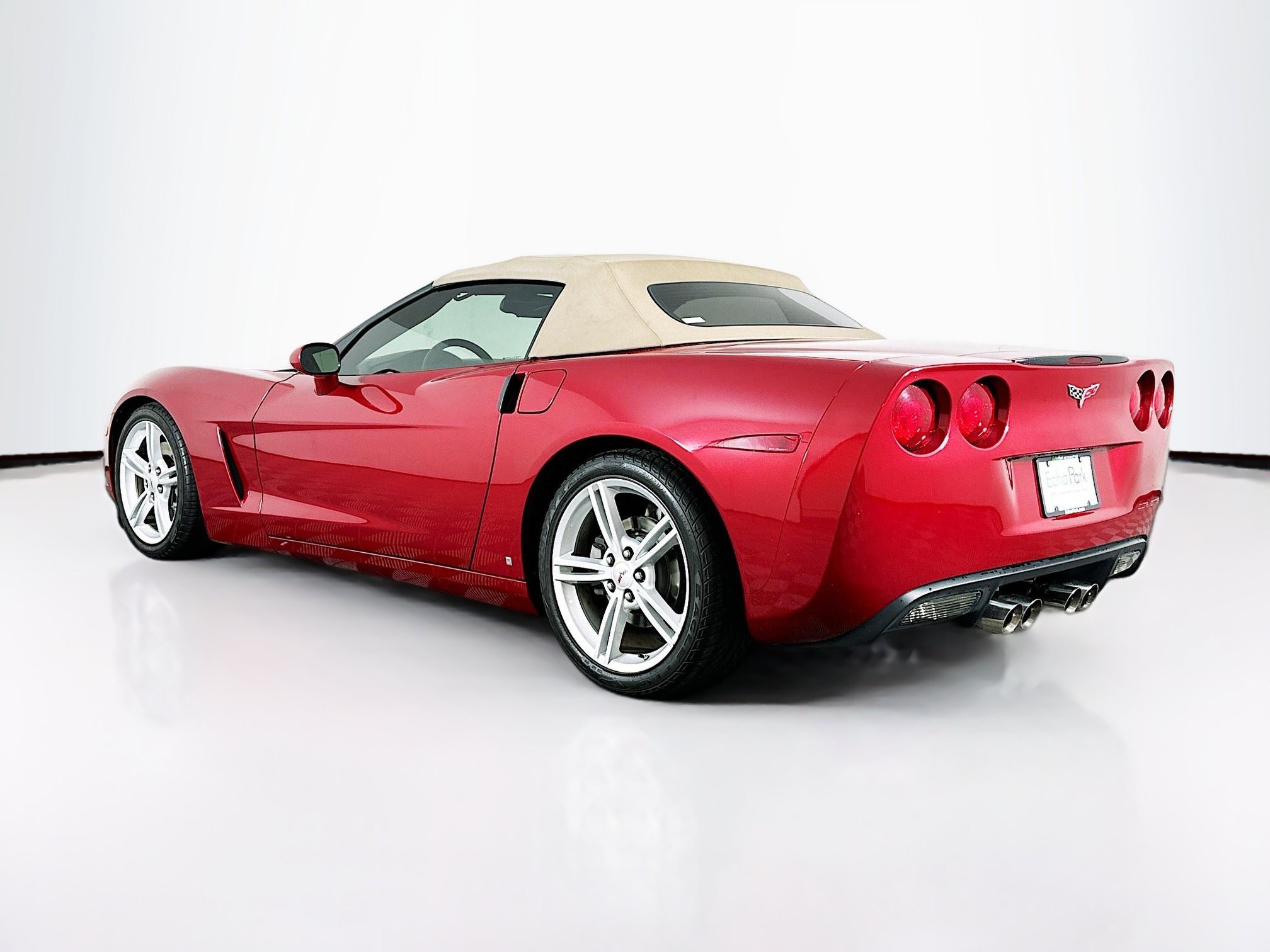 Used 2008 Chevrolet Corvette Convertible w/ Preferred Equipment Group RWD image 5