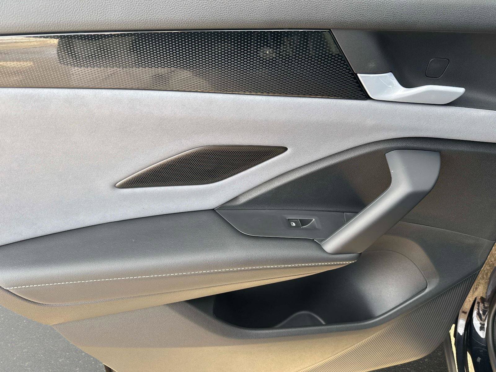 New 2026 Volkswagen Tiguan SE image 11