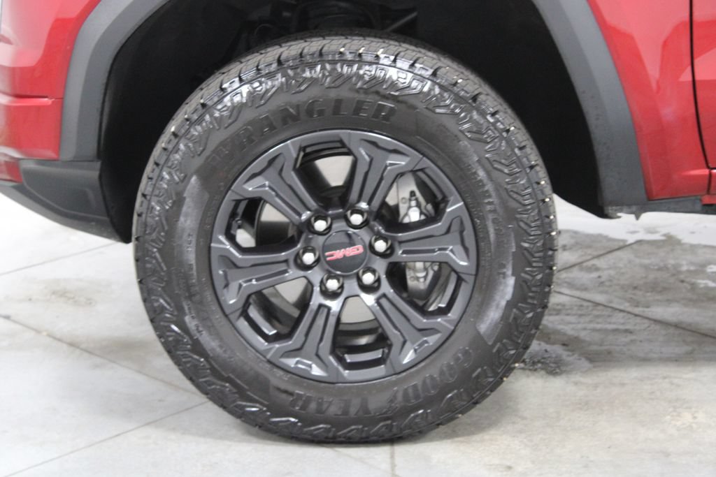 Used 2024 GMC Canyon Elevation w/ Trailering Package RWD image 18