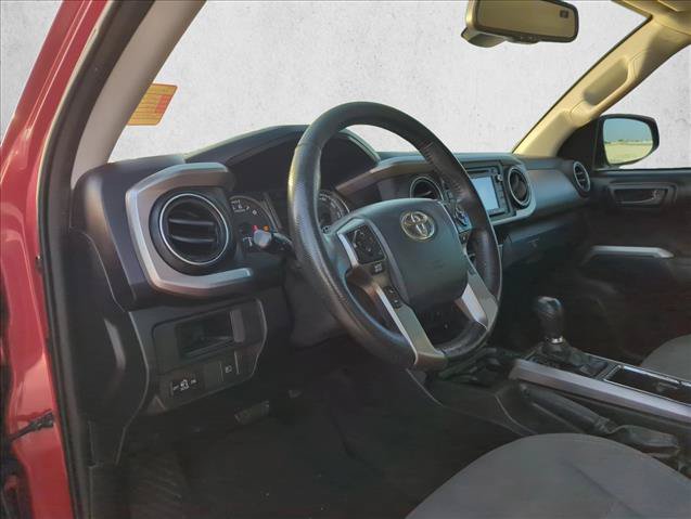 Used 2019 Toyota Tacoma SR5 RWD image 12