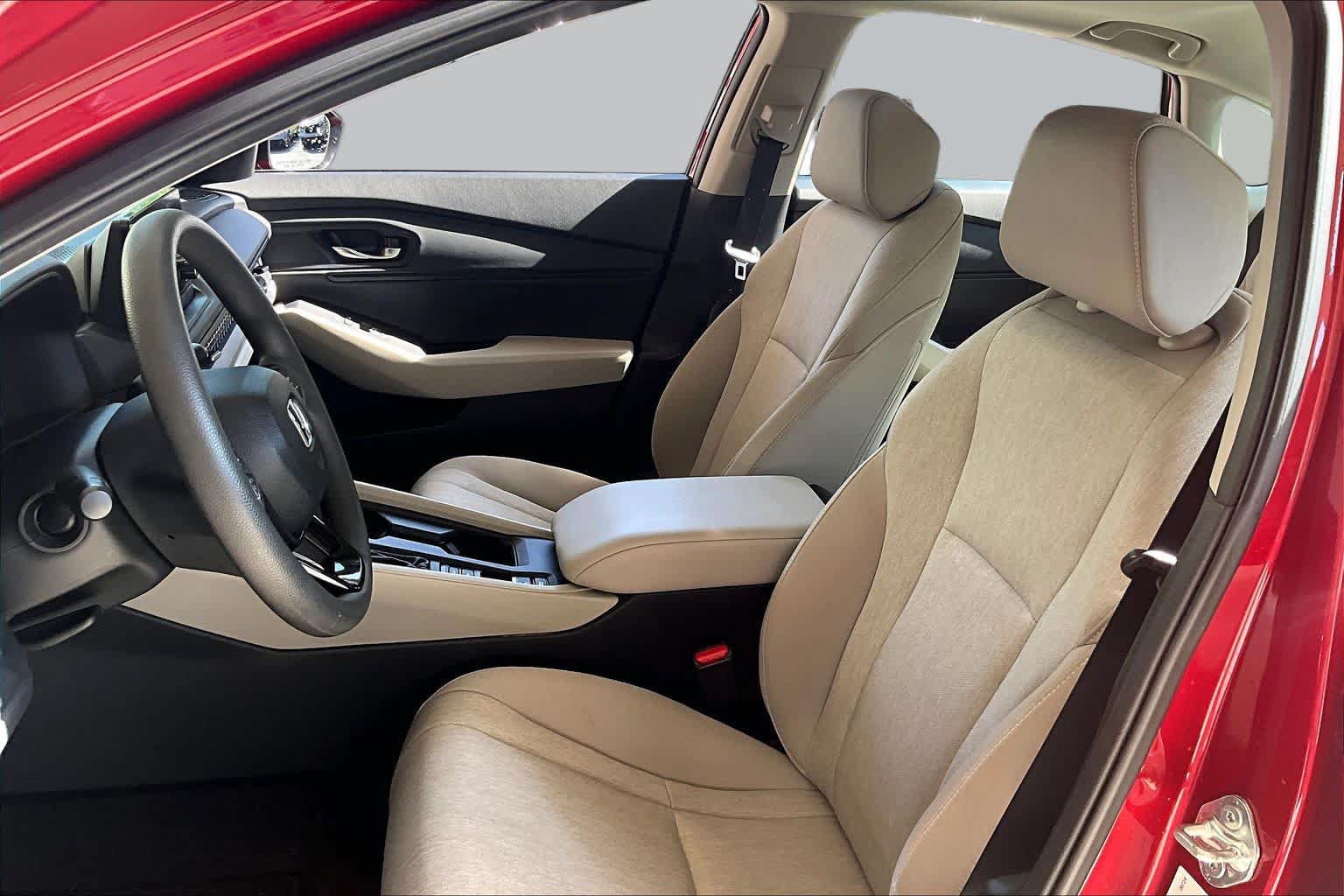 Certified 2024 Honda Accord EX image 41