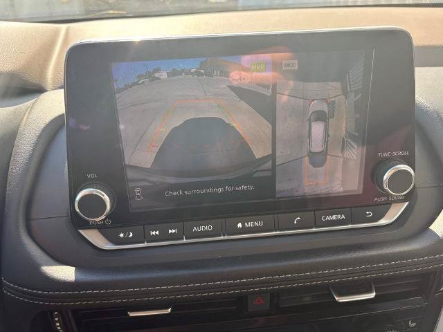 Used 2022 Nissan Rogue SV AWD/4WD image 20