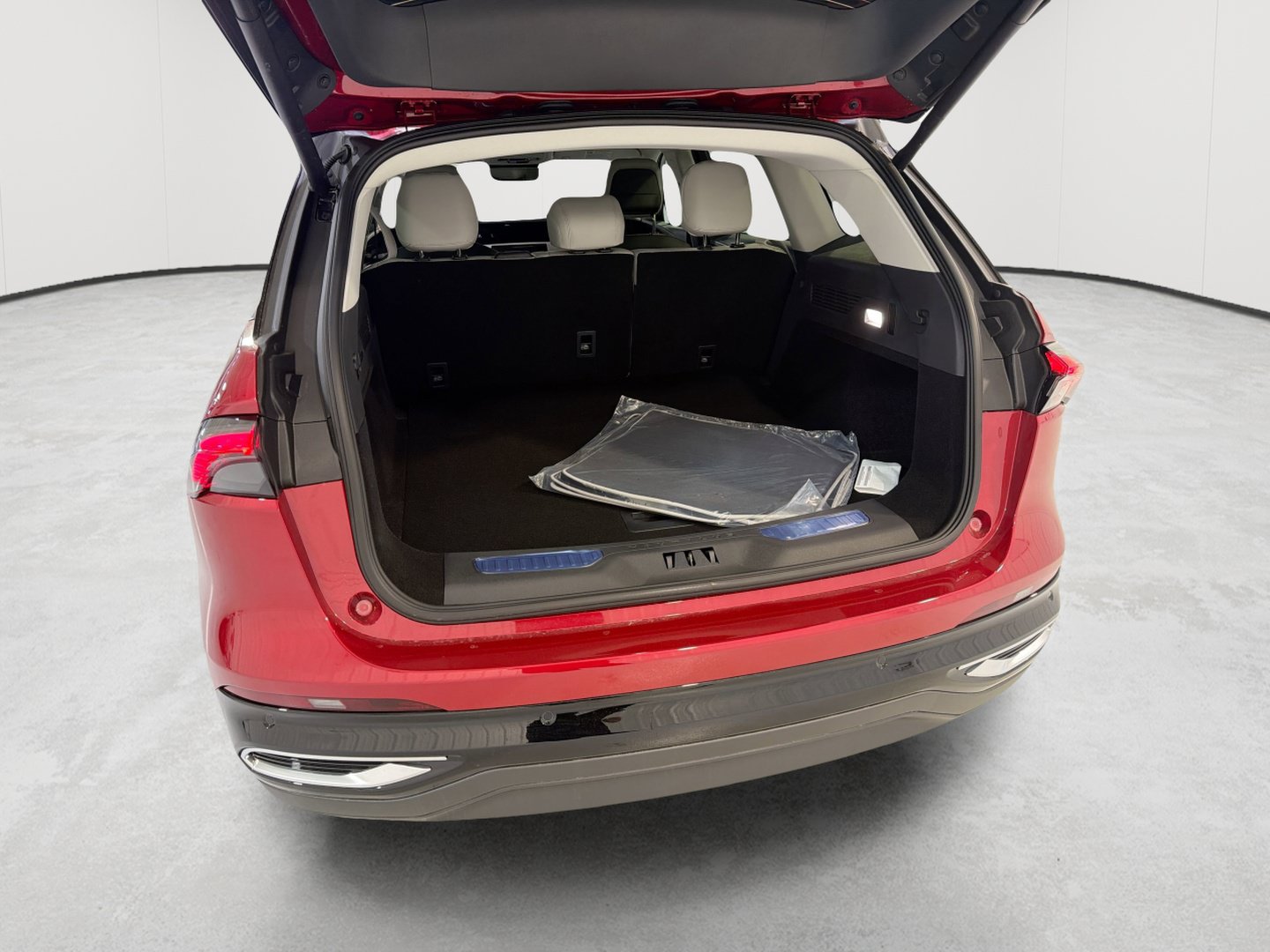 New 2026 Lincoln Nautilus Premier AWD/4WD image 28