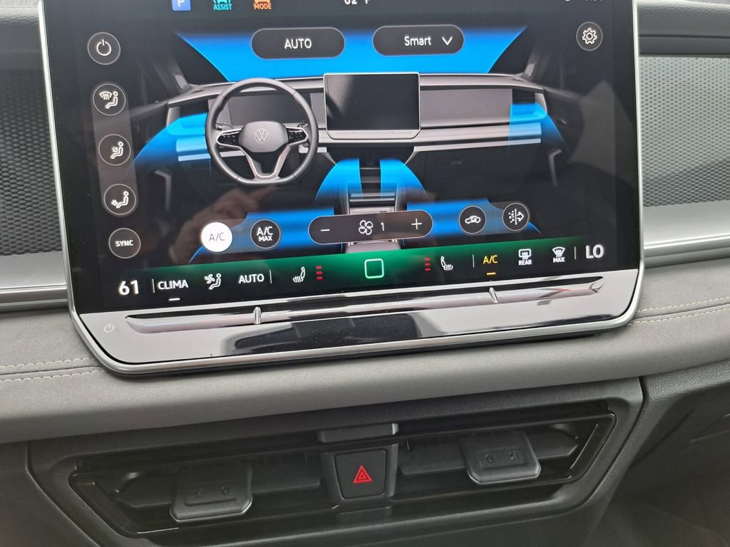 New 2026 Volkswagen Tiguan SE image 9