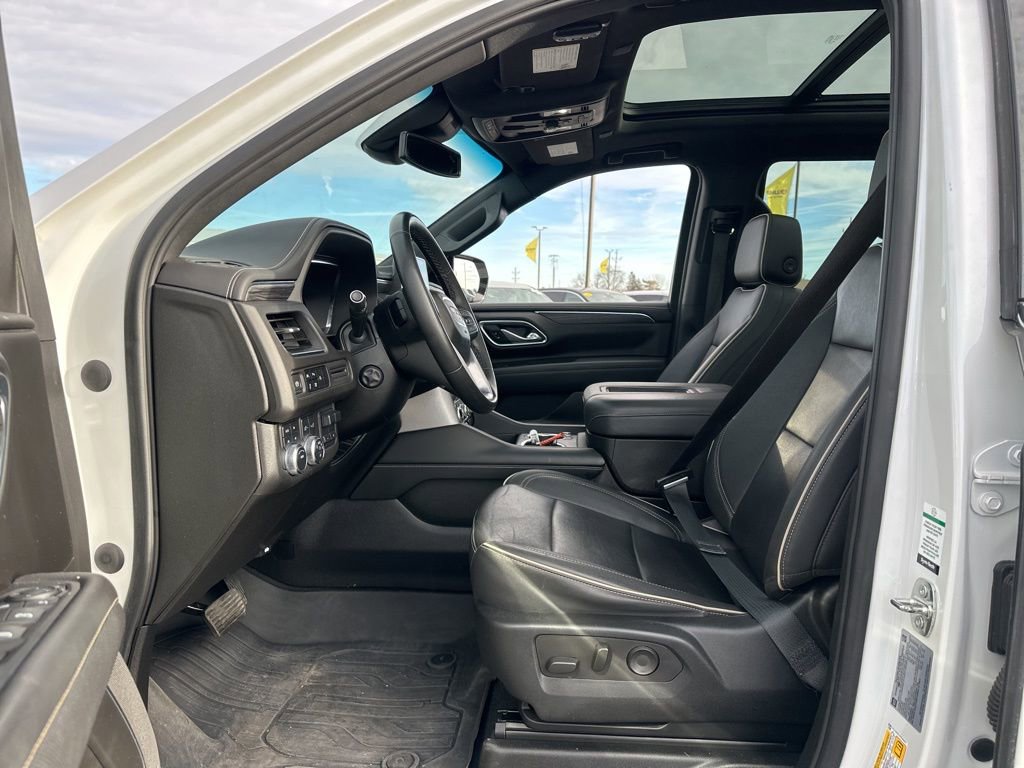 Used 2023 GMC Yukon SLT image 8