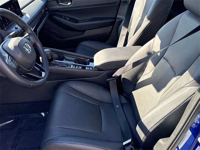 Used 2025 Honda Accord Sport image 13