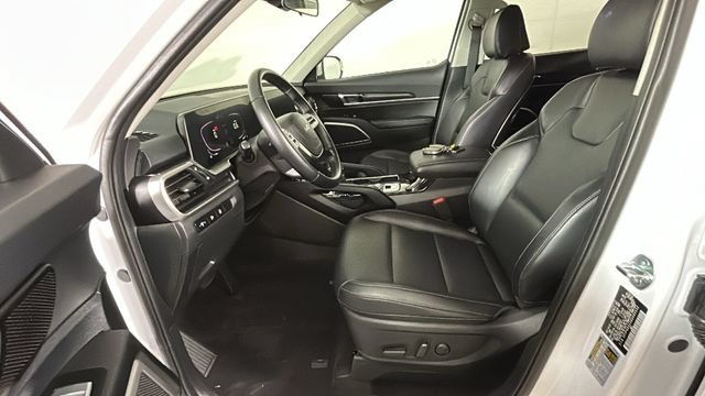 Used 2024 Kia Telluride S w/ S Sunroof Package AWD/4WD image 11