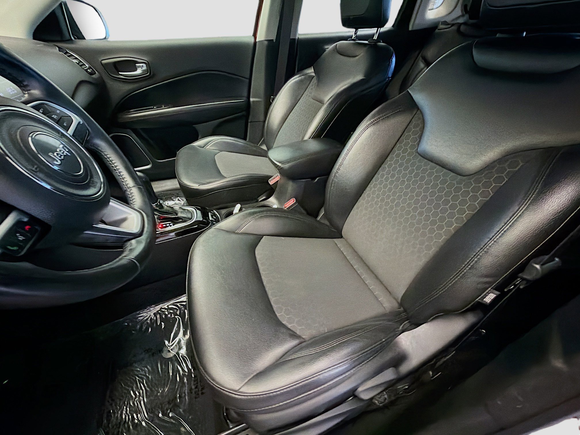 Used 2018 Jeep Compass Altitude image 9