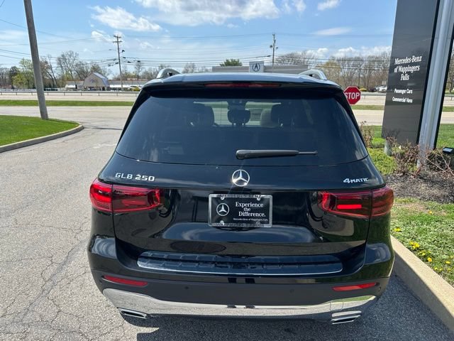 New 2026 Mercedes-Benz GLB 250 4MATIC image 4