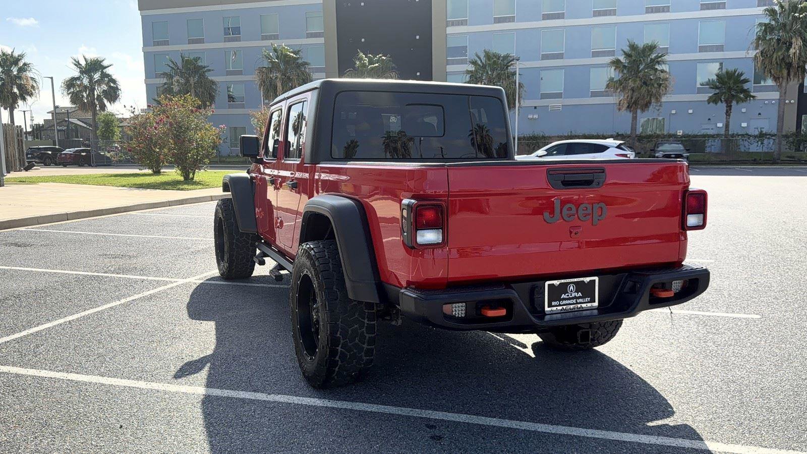 Used 2022 Jeep Gladiator Mojave w/ Trailer Tow Package AWD/4WD image 9