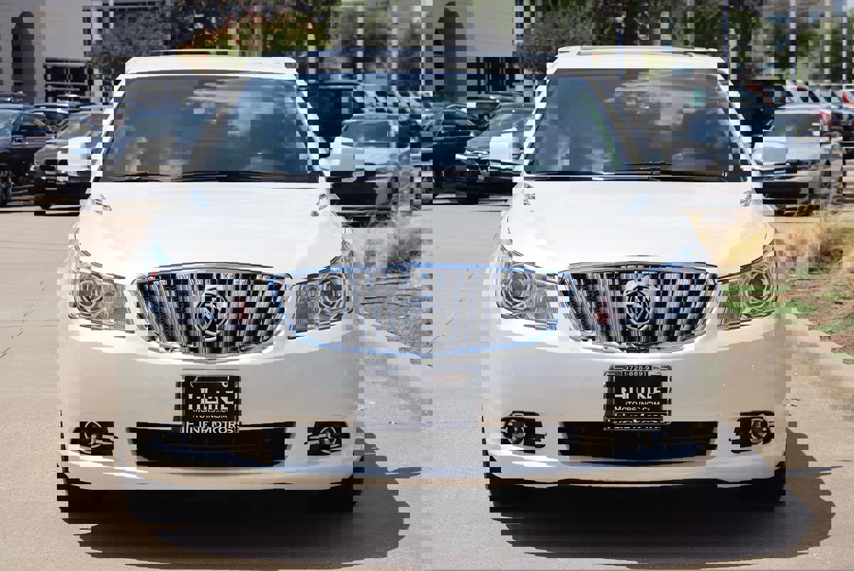 Used 2012 Buick LaCrosse Touring image 3