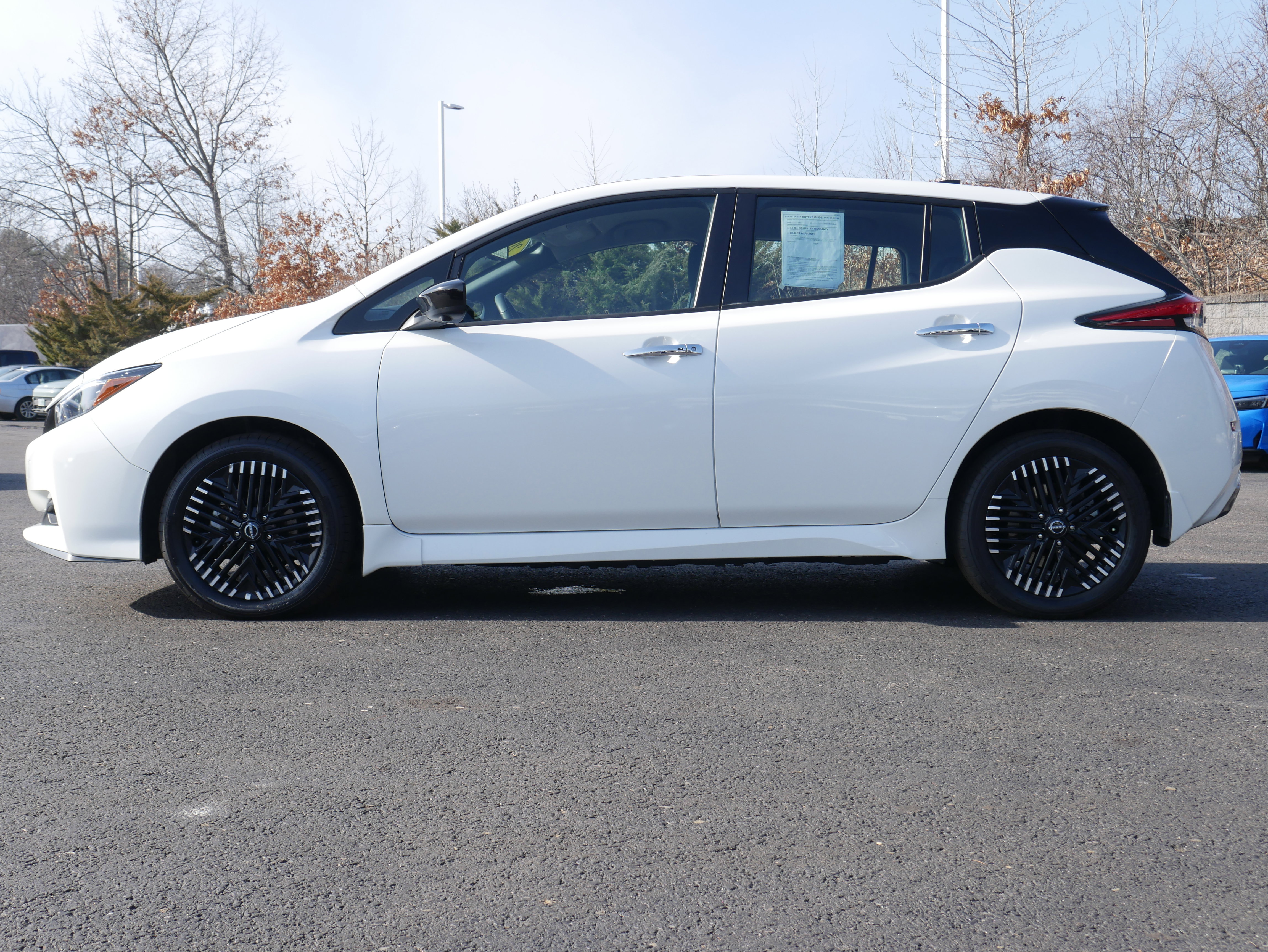 Used 2024 Nissan Leaf SV Plus image 3