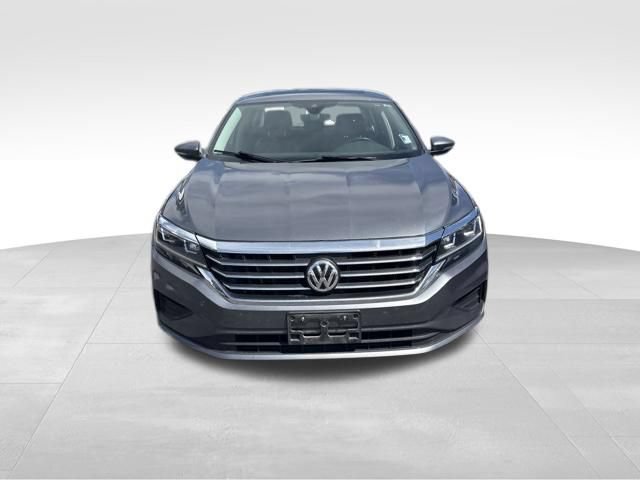 Used 2022 Volkswagen Passat 2.0T SE FWD image 6