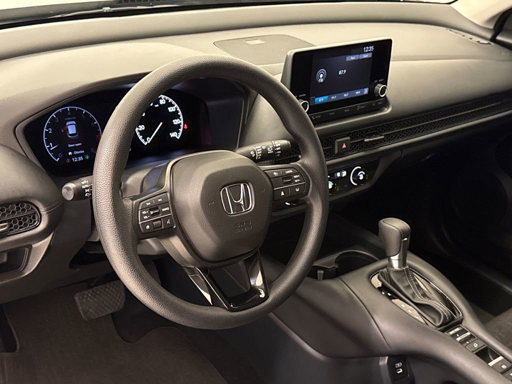 Certified 2025 Honda HR-V LX image 18