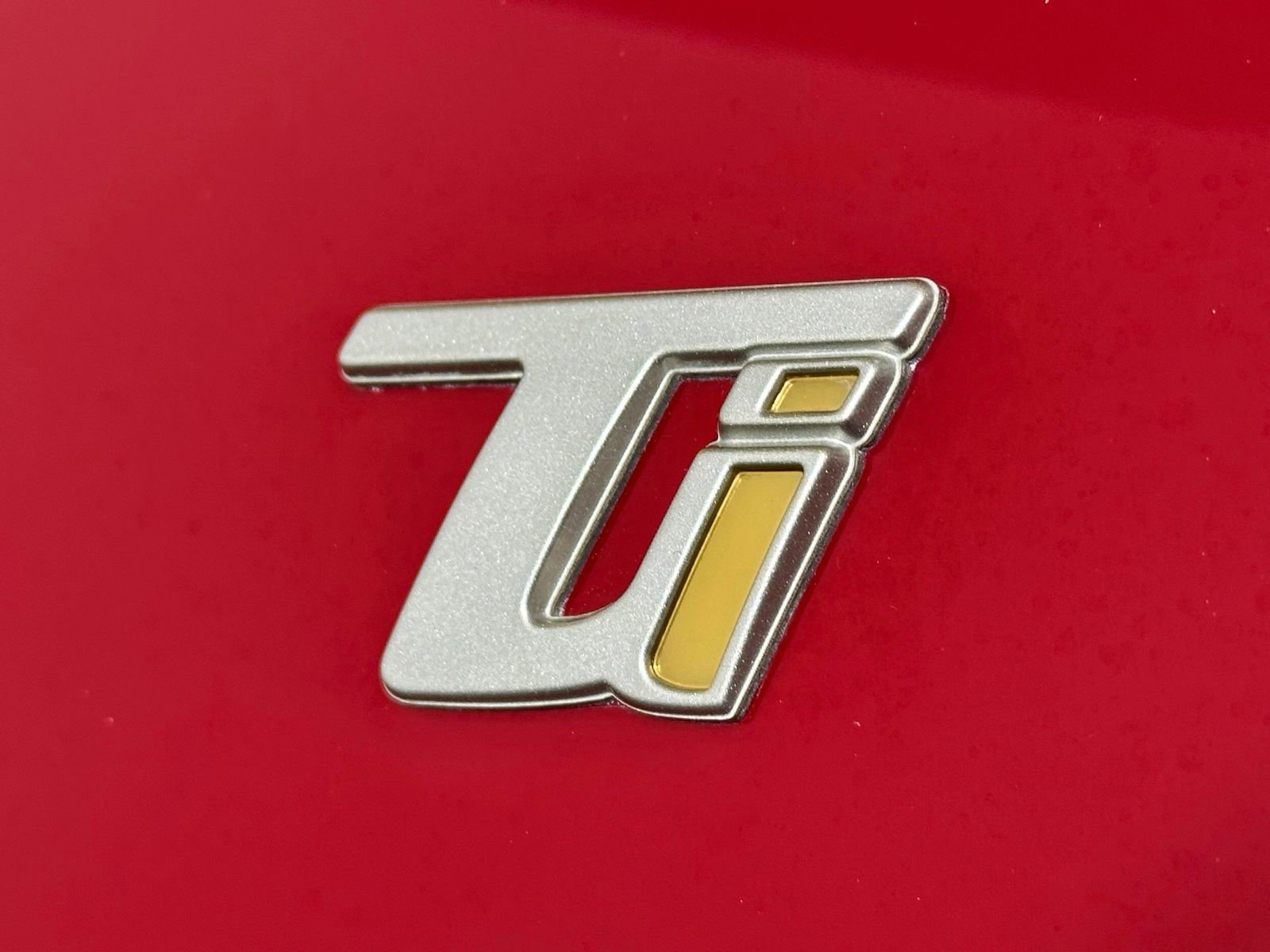 Used 2022 Alfa Romeo Stelvio Ti AWD/4WD image 8