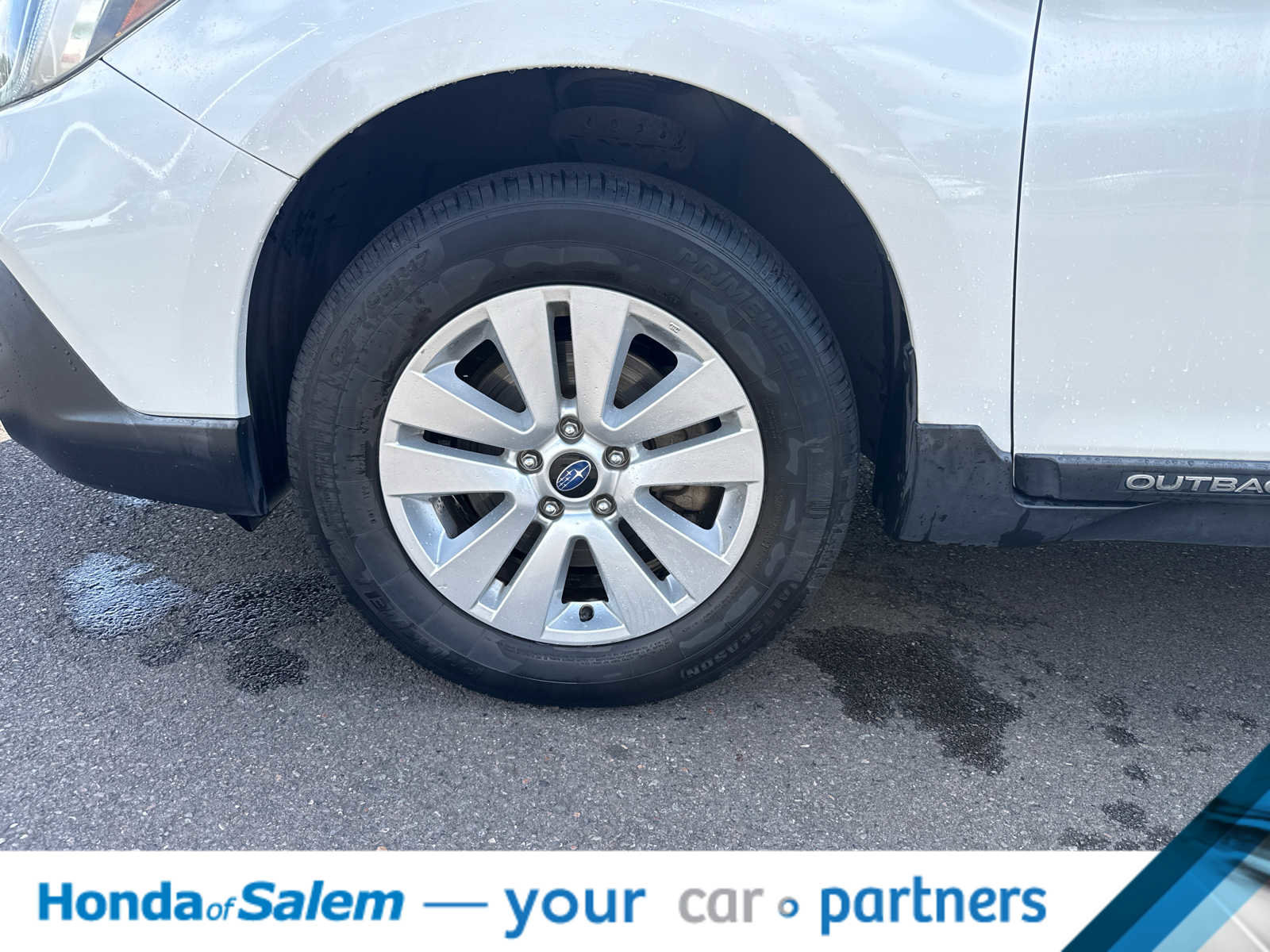 Used 2019 Subaru Outback 2.5i Premium AWD/4WD image 8
