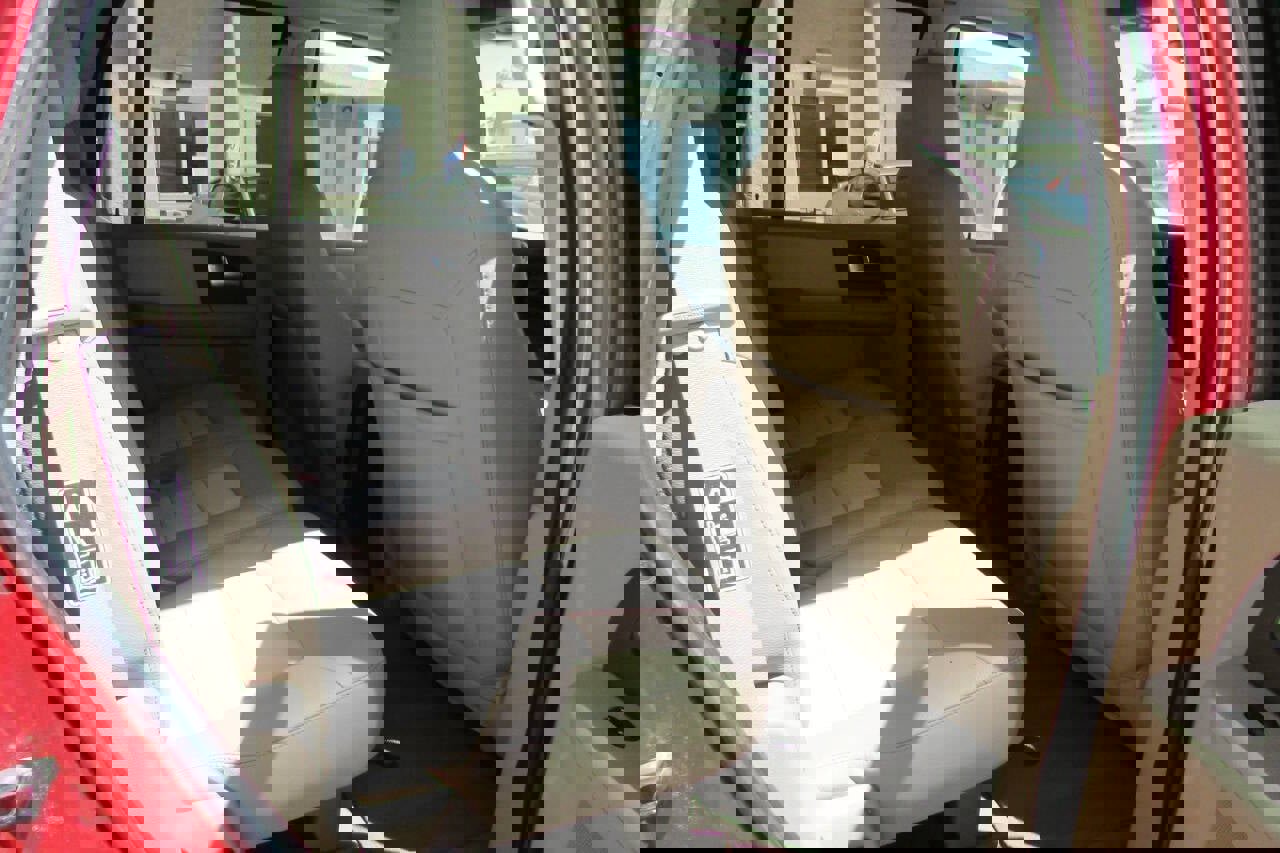 Used 2003 Ford Expedition Eddie Bauer image 26