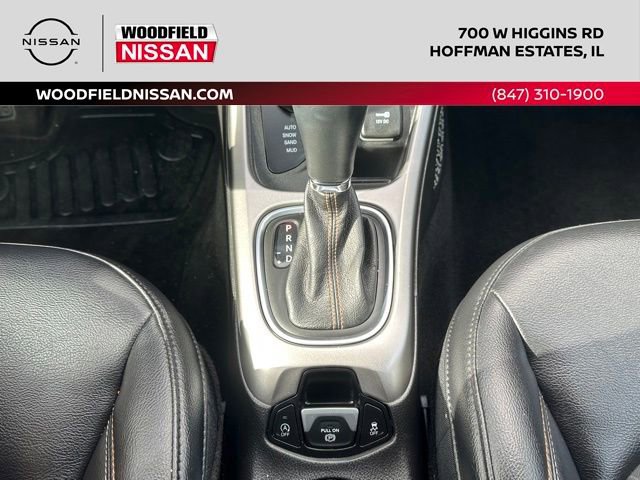 Used 2017 Jeep Compass Latitude w/ Popular Equipment Group image 38