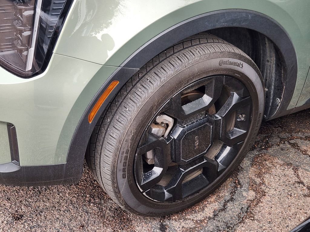 Certified 2025 Kia Sorento X-Line EX AWD/4WD image 22