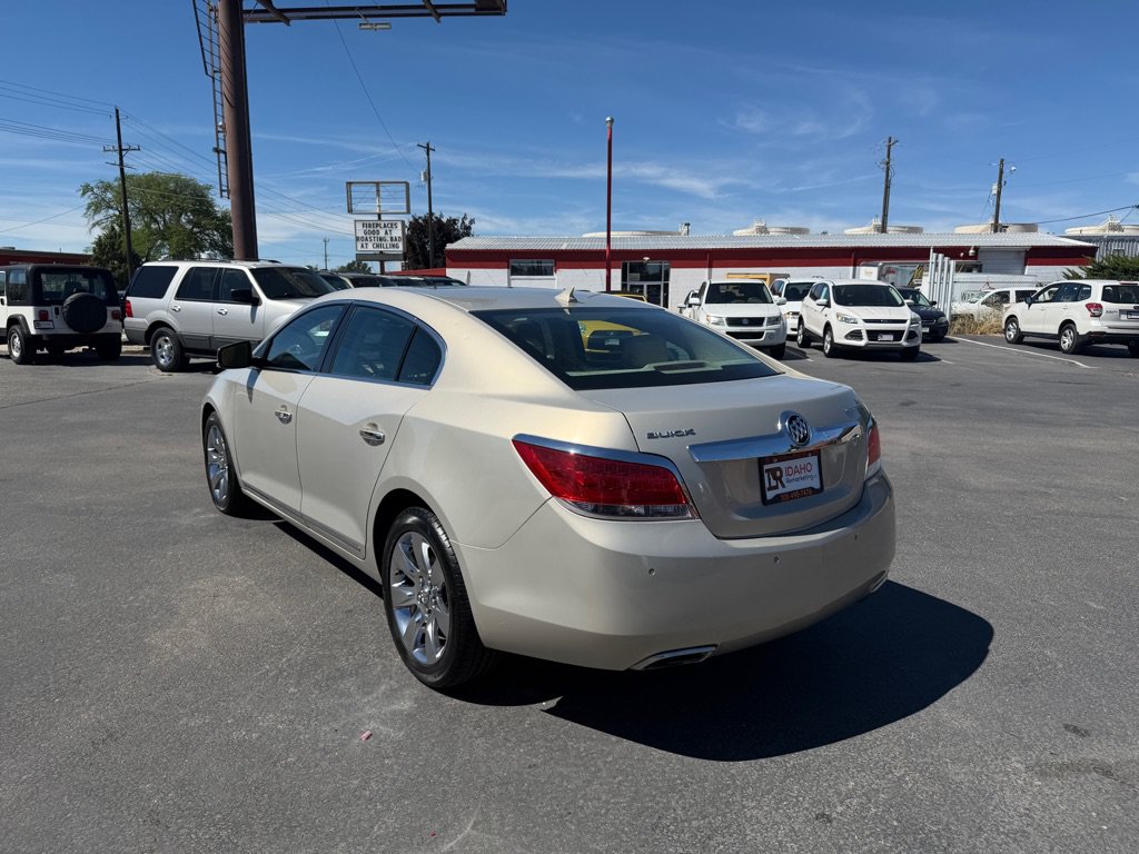 Used 2012 Buick LaCrosse Premium w/ Entertainment Package FWD image 4