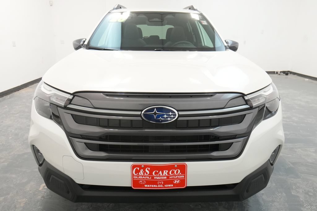 New 2026 Subaru Forester Premium AWD/4WD image 2