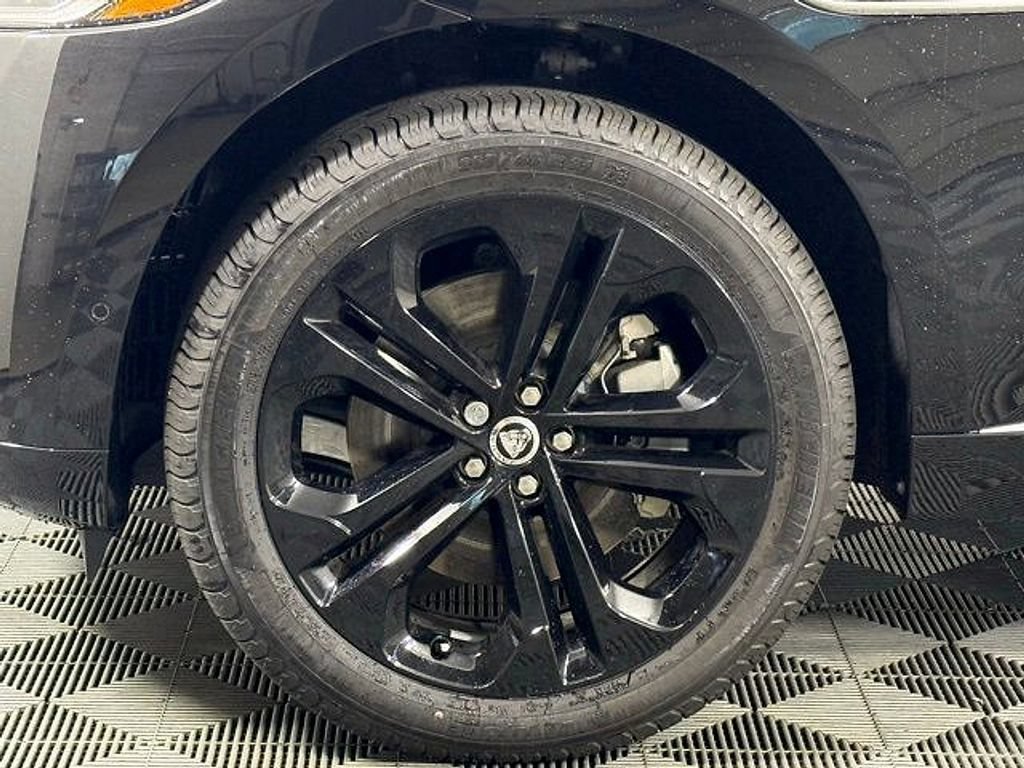 New 2026 Jaguar F-PACE R-Dynamic S AWD/4WD image 12