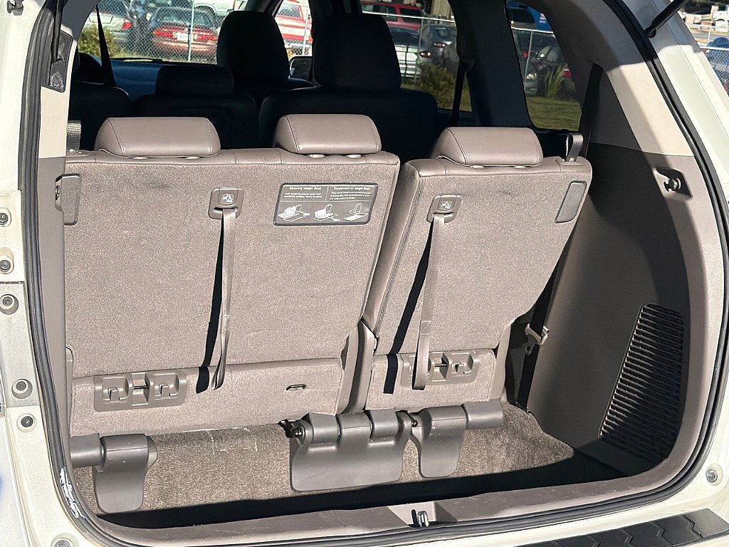 Used 2014 Honda Odyssey Touring Elite image 31