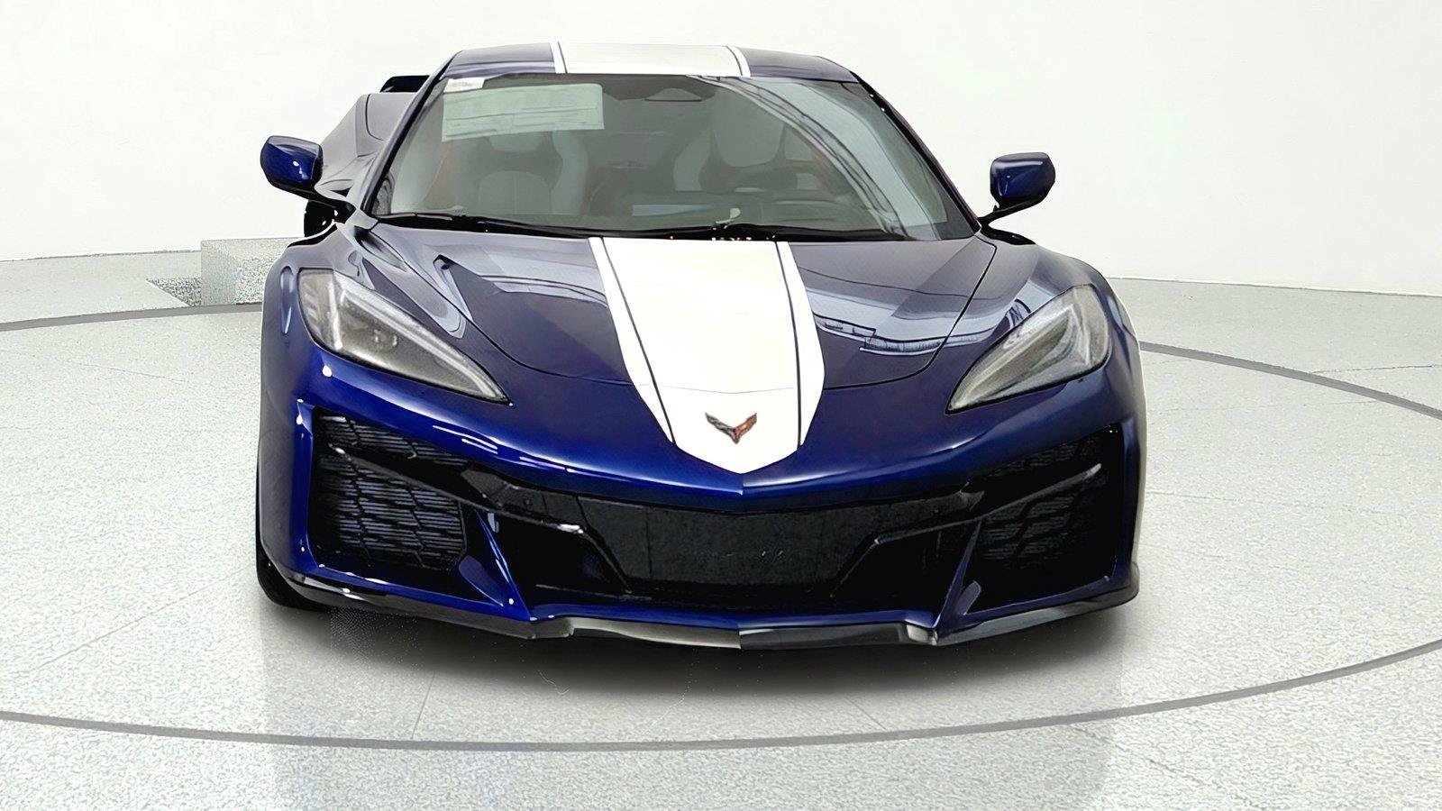 New 2027 Chevrolet Corvette Grand Sport RWD image 2