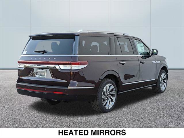 Used 2024 Lincoln Navigator L Reserve image 3