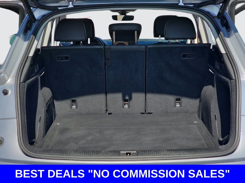 Used 2023 Audi Q5 2.0T Premium Plus w/ Premium Plus Package AWD/4WD image 12