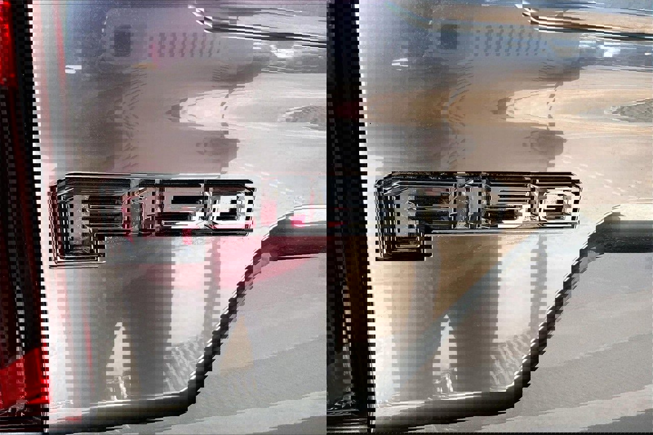 Used 2020 Ford F150 Platinum image 31