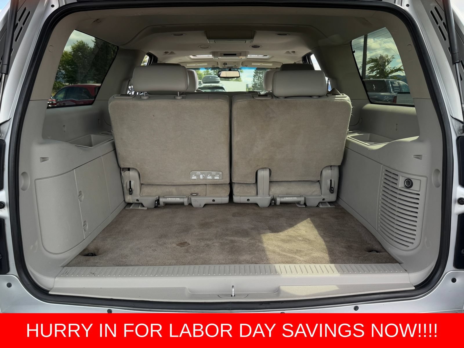 Used 2014 Chevrolet Suburban LT AWD/4WD image 24