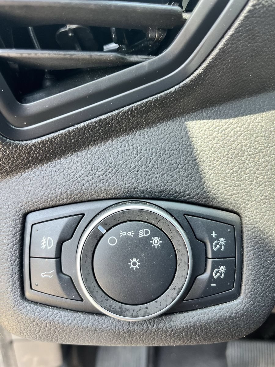 Used 2019 Ford Escape SEL FWD image 12