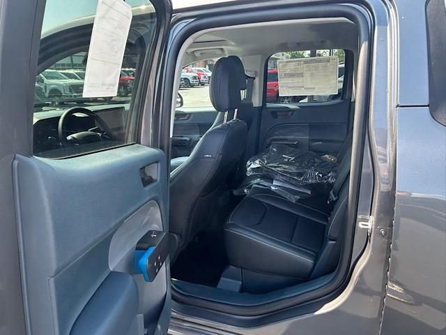 New 2025 Ford Maverick Lobo image 34