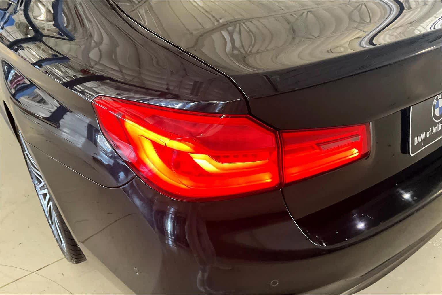 Used 2018 BMW 540i RWD image 25